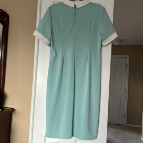 Elegant Mint Green Dress with White Accents sz 12 - Picture 3 of 3
